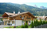 Alloggio presso privati Pozza di Fassa Italia